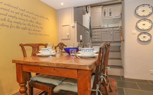 Weavers Cottage