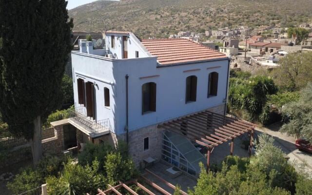 Traditional Hotel Ianthe