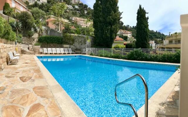 French Riviera - 3 pièces, vue mer et piscine