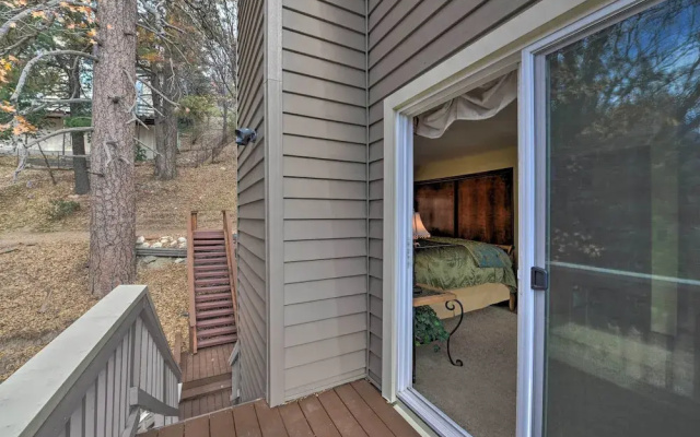 Mountainside Cabin w/ Deck - 16 Miles to Skiing!