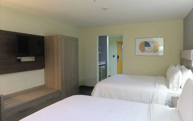 Holiday Inn Express Piedras Negras by IHG