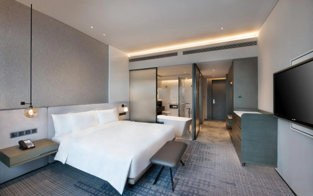 Crowne Plaza Shenzhen World Exhibition and Convention Center by IHG