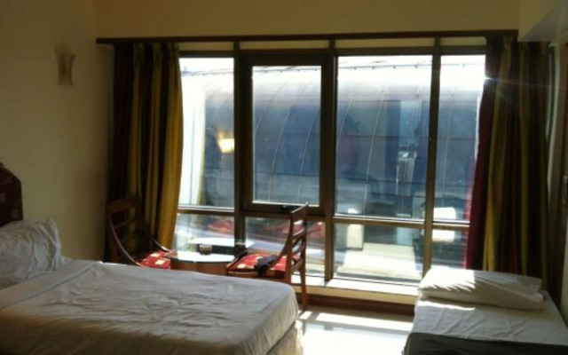 Hotel Airport International