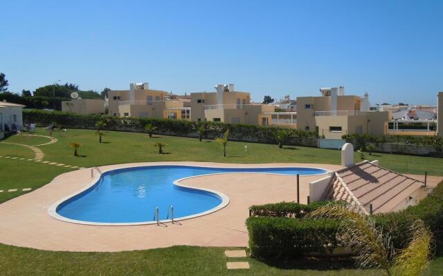 Baia Village Gale
