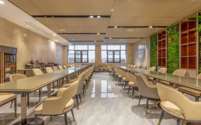Lavande Hotel (Changde Taoyuan Taofang)