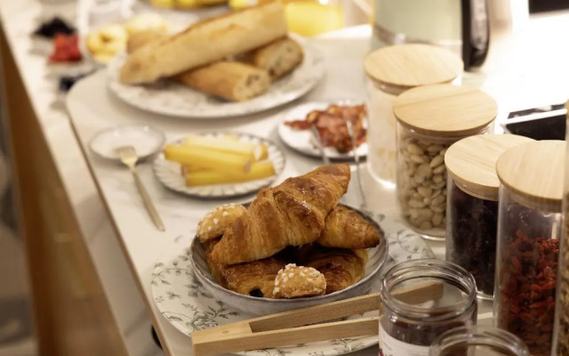 Hôtel L de Lutèce - Notre-Dame