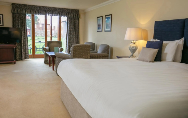 Knights Hill Hotel & Spa