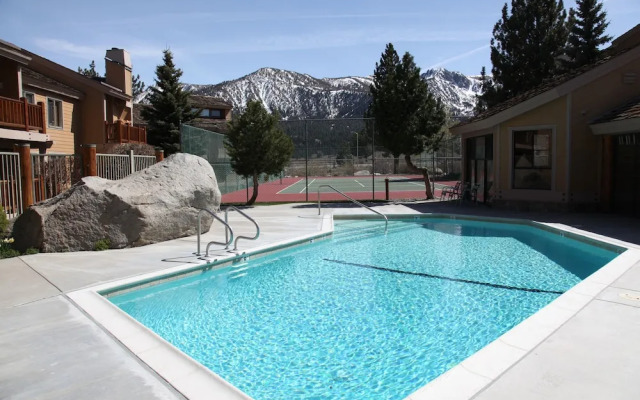 Mammoth Creek 13 1 Br Condo by RedAwning