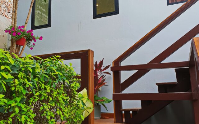 Laem Sila Resort