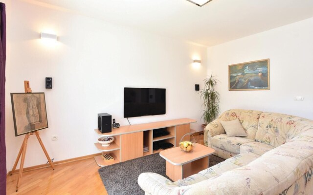 Nice Home in Split With Wifi and 3 Bedrooms