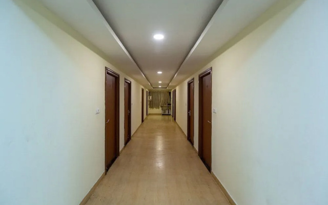 Kumaran Millennium Residency by OYO Rooms