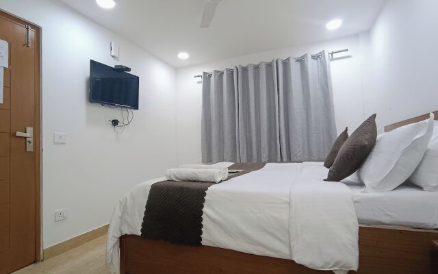 Hotel Crystel Residency