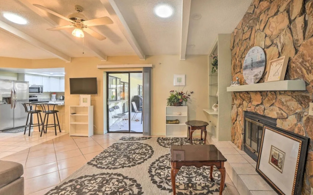 3 Mi to Philippe Park & Pier: Stunning Retreat