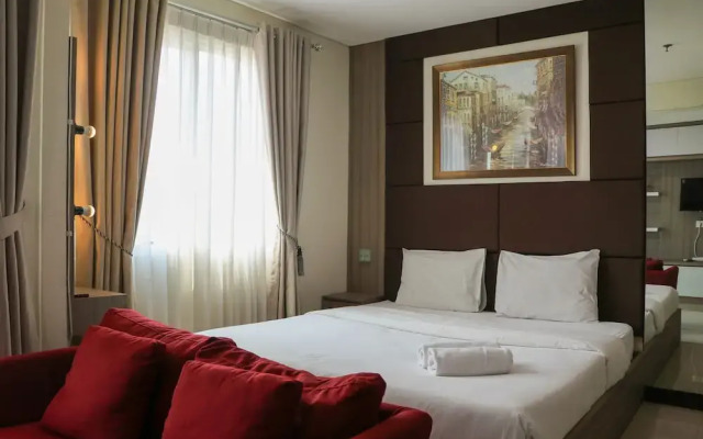 Comfort Studio At Sky Terrace Apartment