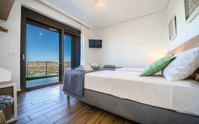 Villa Con Vista- Heated Pool 4 bdr Sleeps 8