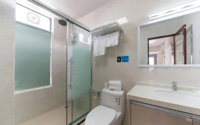 Yuanyu SOHO Apartment (Qingyuan Shunying Times Square)