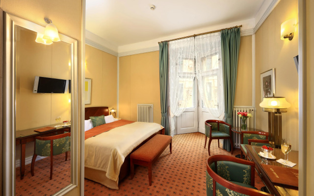 Hotel Paris Prague