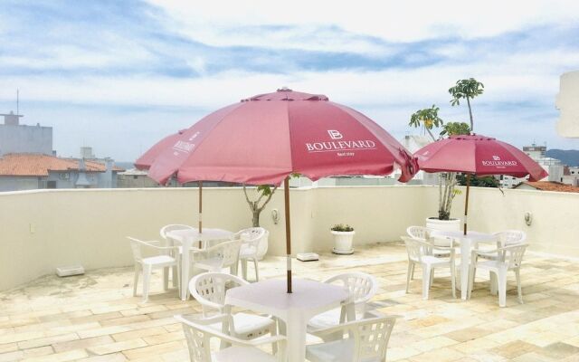 Boulevard Central Canasvieiras Hotel