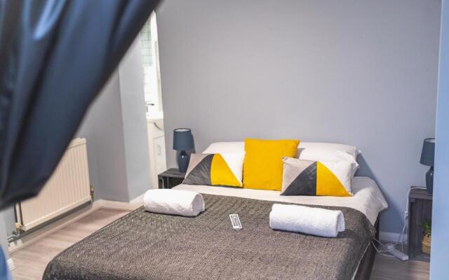 INNit Rooms - SaltWater Guest House