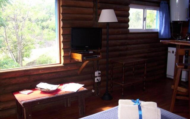 Cabanas De La Ribera