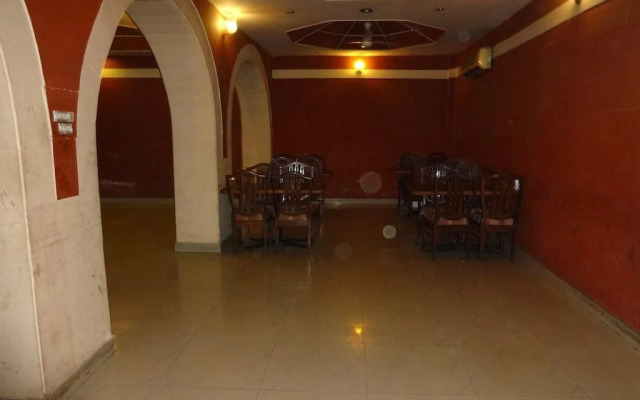 Hotel Hilton Palace
