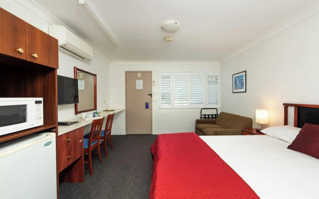 Pigeon House Motor Inn