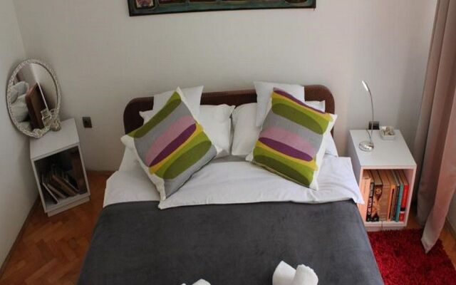 Feel Center Apartments.