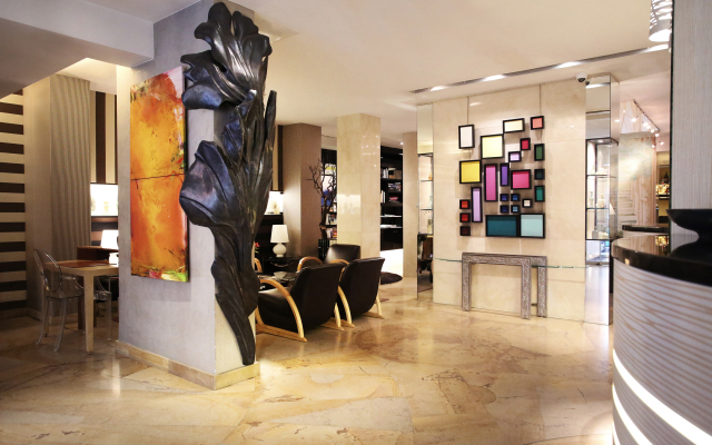 Hotel Cambon
