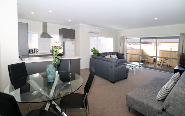 1-6 Apartments on Jones Cres