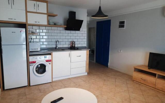 Mesmerizing Flat With Shared Pool in Cesme