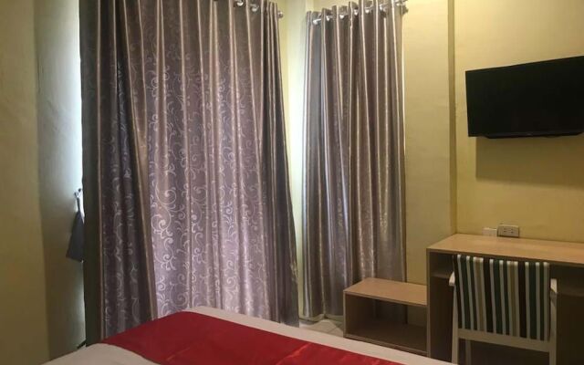 OYO 1095 Rap Hotel