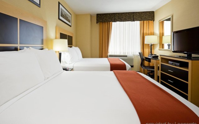 Holiday Inn Express New York City- Wall Street, an IHG Hotel