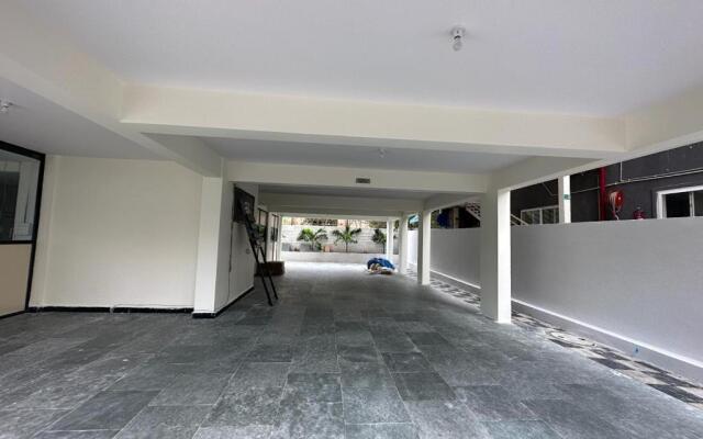 Residence Retreat Service Apartments