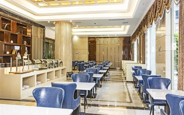 Vienna International Hotel (Loudi Stadium)