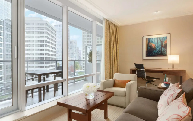 Отель Hyatt Vancouver Downtown Alberni