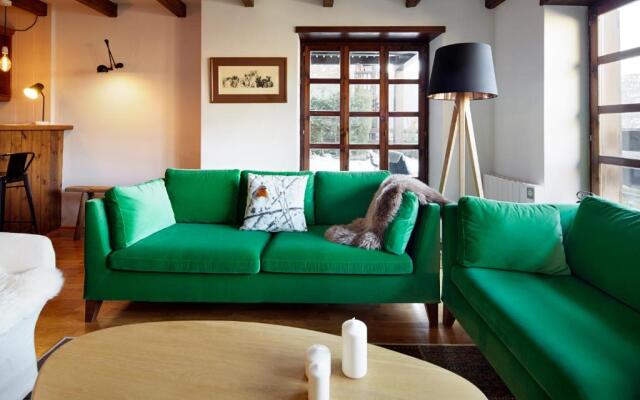 Nin De Beret 4 By Feelfree Rentals