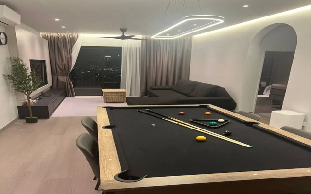 Netizen Cheras Residence by Emily in Town