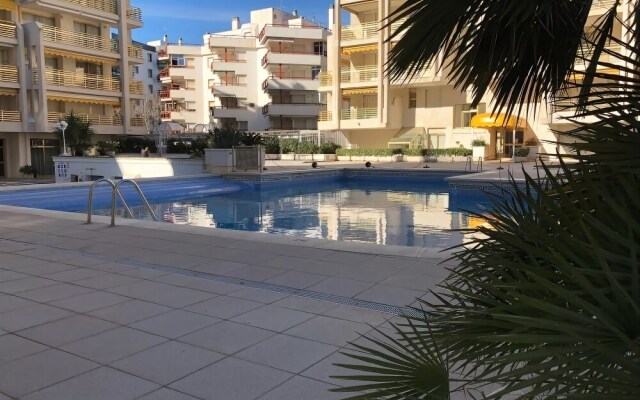 T&H Novelty 113 Family Apartment Salou