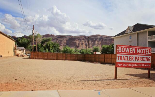 Bowen Motel