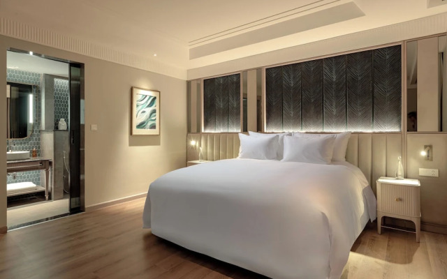 La Siesta Premium Lakeside