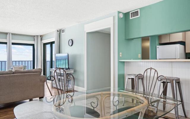 Moondrifter Condominiums