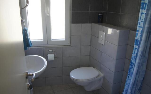 Micro Rooms