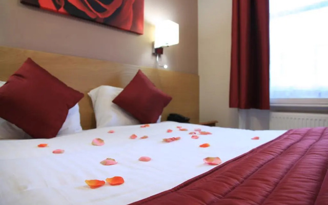 Sheriff Hotel