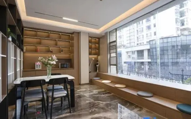 Xiangmi Hotel (Gejiu Laoyin Mountain Scenic Area Branch)
