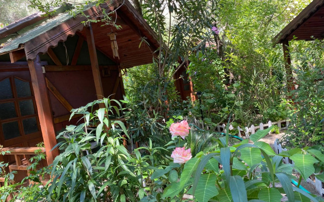 Canario Pension Bungalow