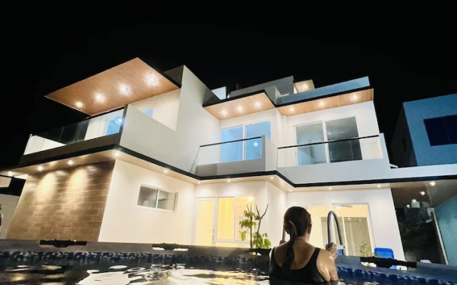 AzulRest Casa de Verano