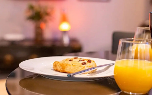 Walpole Bay 2 bed Stunning Garden Apt By Adliv