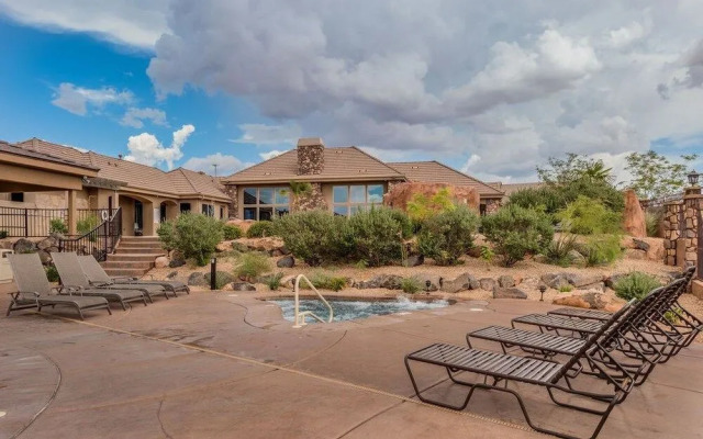 Red Canyon Retreat