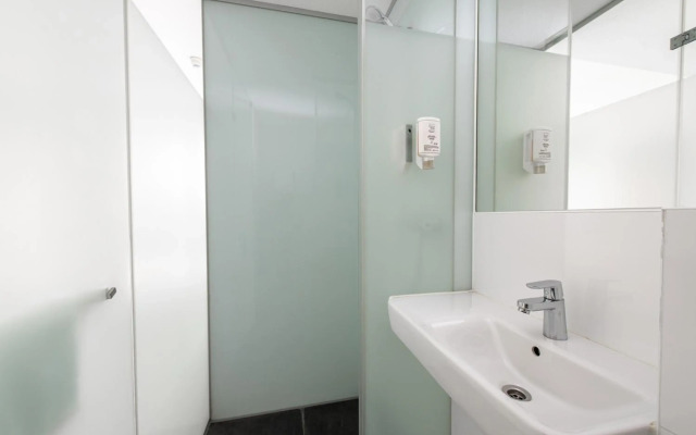 easyHotel Rotterdam City Centre