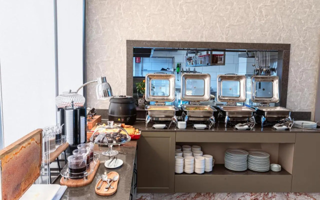 Csk The Halich Port Istanbul